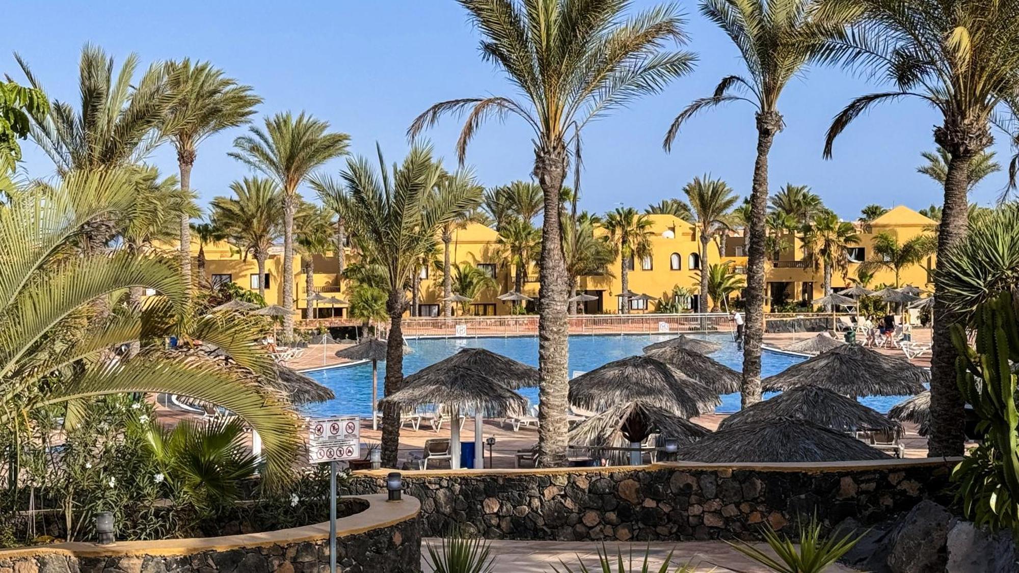 Golden Dream, Swimming Pool And Parking Villa Corralejo Exterior photo